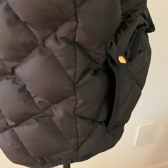J. CREW Quilted Down Excursion Vest size M - Picture 9 of 11